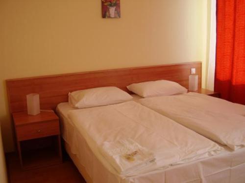 Hotel Lido 미슈콜츠 외부 사진